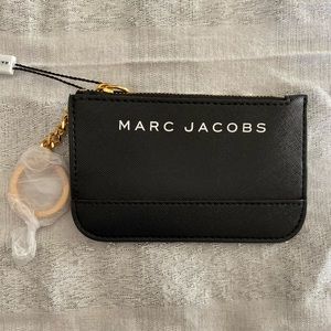 Marc Jacobs zip top coin bag w/ gold keychain NWT